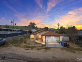 505 Lierly Avenue, Taft, CA 93268