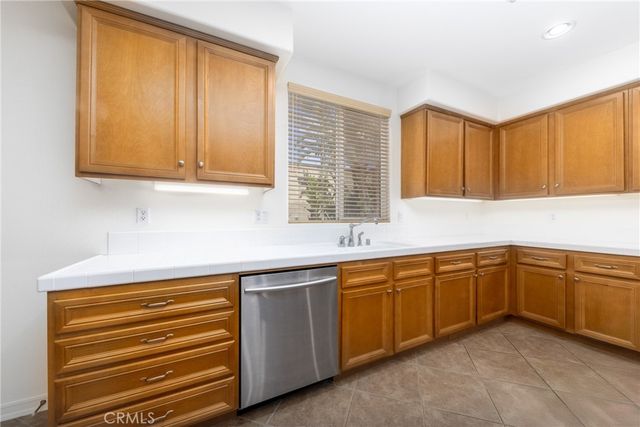 15686 Iron Spring Lane, Fontana, CA 92336