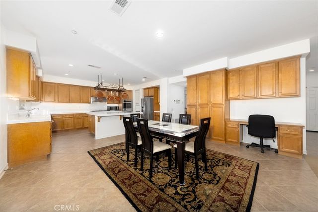 15686 Iron Spring Lane, Fontana, CA 92336