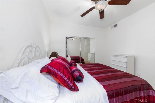 15686 Iron Spring Lane, Fontana, CA 92336