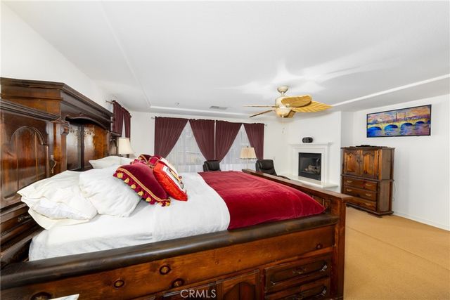 15686 Iron Spring Lane, Fontana, CA 92336