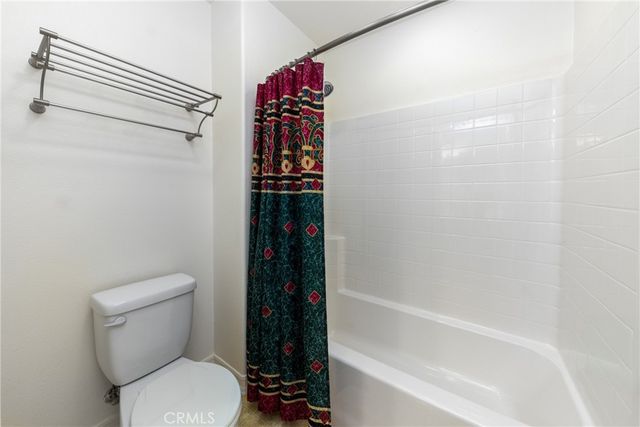 15686 Iron Spring Lane, Fontana, CA 92336