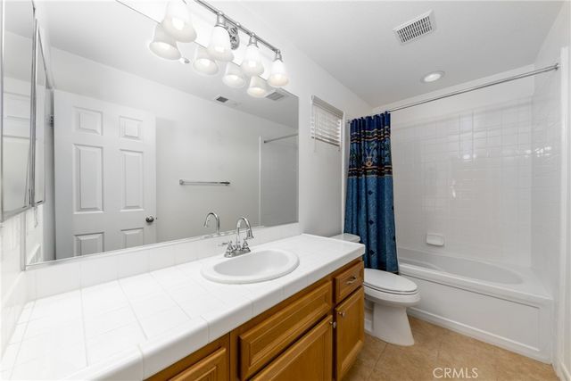 15686 Iron Spring Lane, Fontana, CA 92336