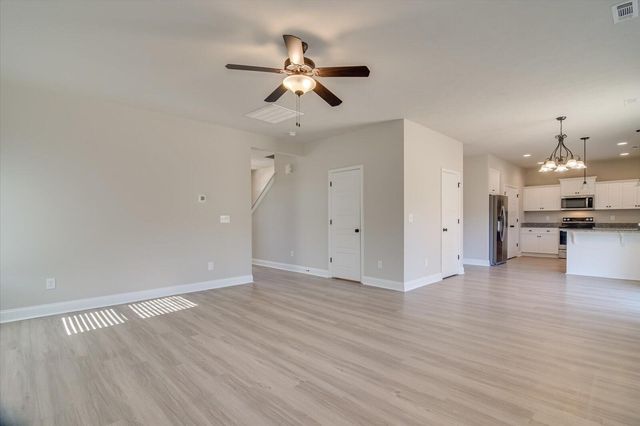 610 Turtle Creek Lane, Harlem, GA 30814