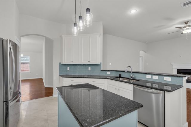 517 Highmoor Court, Oak Point, TX 75068