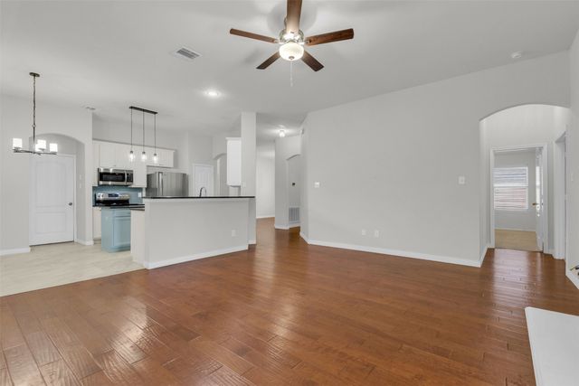 517 Highmoor Court, Oak Point, TX 75068