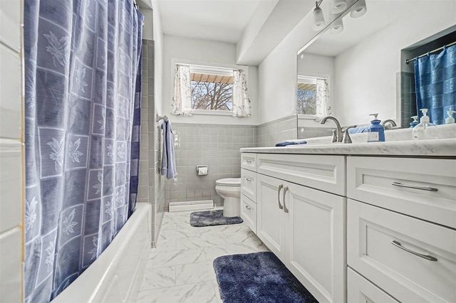 3621 Middlebury Drive, Kalamazoo, MI 49006