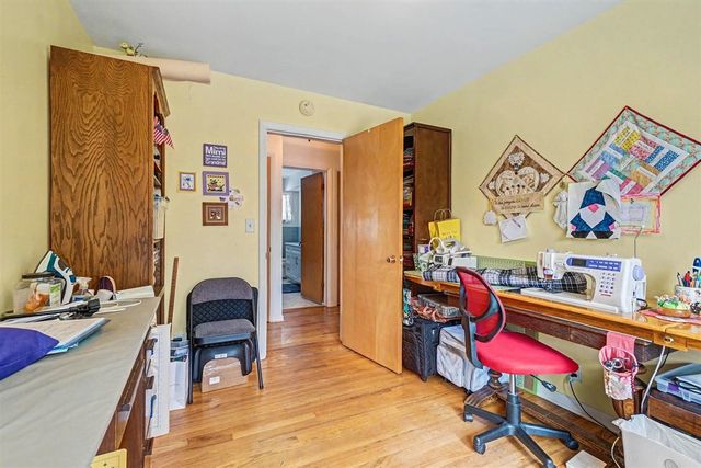 3621 Middlebury Drive, Kalamazoo, MI 49006