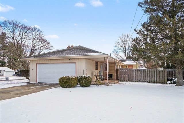 3621 Middlebury Drive, Kalamazoo, MI 49006