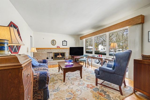 3621 Middlebury Drive, Kalamazoo, MI 49006