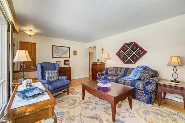 3621 Middlebury Drive, Kalamazoo, MI 49006