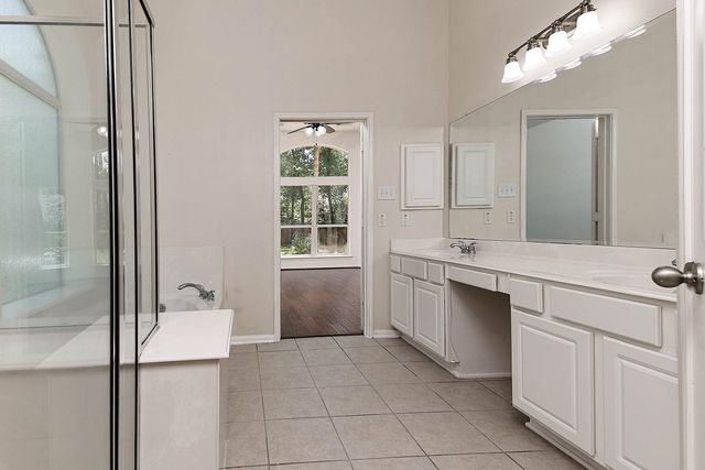 14 Cordella, The Woodlands, TX 77382