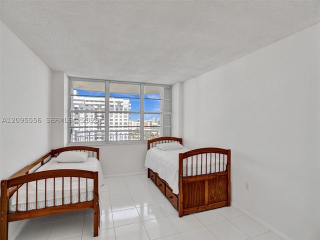 18071 BISCAYNE BLVD 1701, Aventura, FL 33160