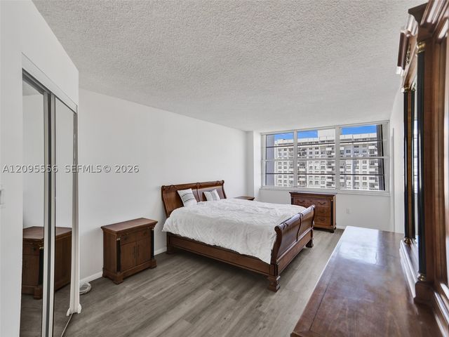 18071 BISCAYNE BLVD 1701, Aventura, FL 33160