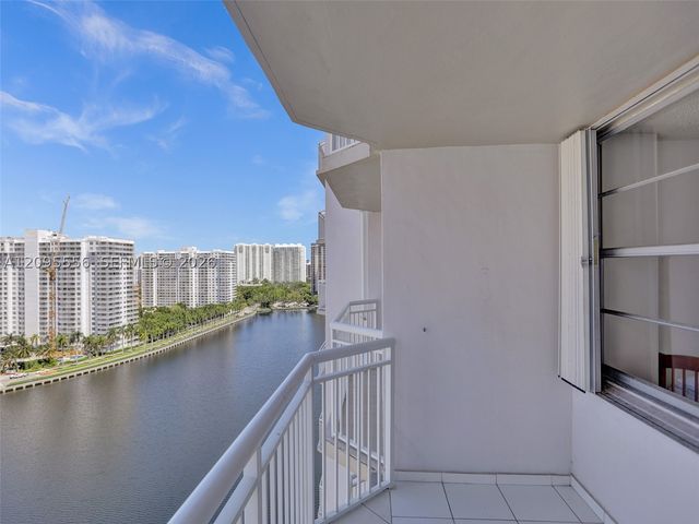 18071 BISCAYNE BLVD 1701, Aventura, FL 33160