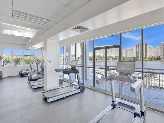 18071 BISCAYNE BLVD 1701, Aventura, FL 33160