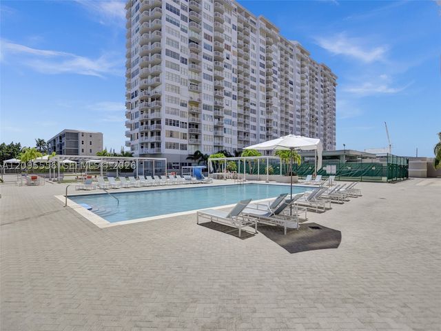 18071 BISCAYNE BLVD 1701, Aventura, FL 33160