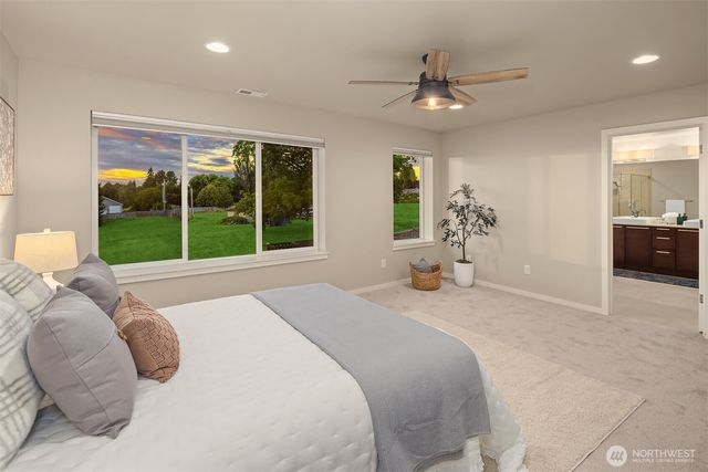 7919 9th Place SE, Lake Stevens, WA 98258