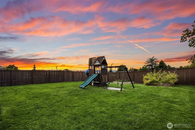 7919 9th Place SE, Lake Stevens, WA 98258