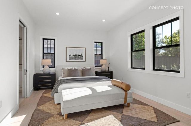 670 La Mesa Drive, Portola Valley, CA 94028