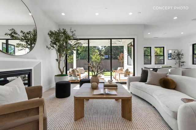 670 La Mesa Drive, Portola Valley, CA 94028