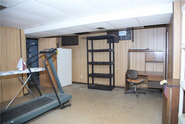 2811 Bowman Ave, Mckeesport, PA 15132