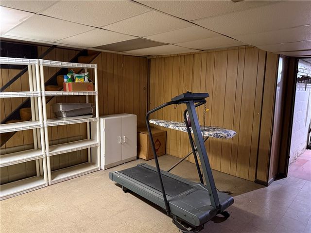 2811 Bowman Ave, Mckeesport, PA 15132