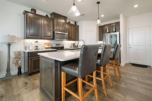 7310 Concha Drive, Grand Prairie, TX 75054