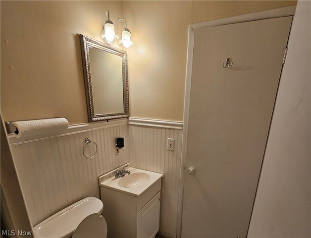 6280 Eldridge Boulevard, Bedford Heights, OH 44146