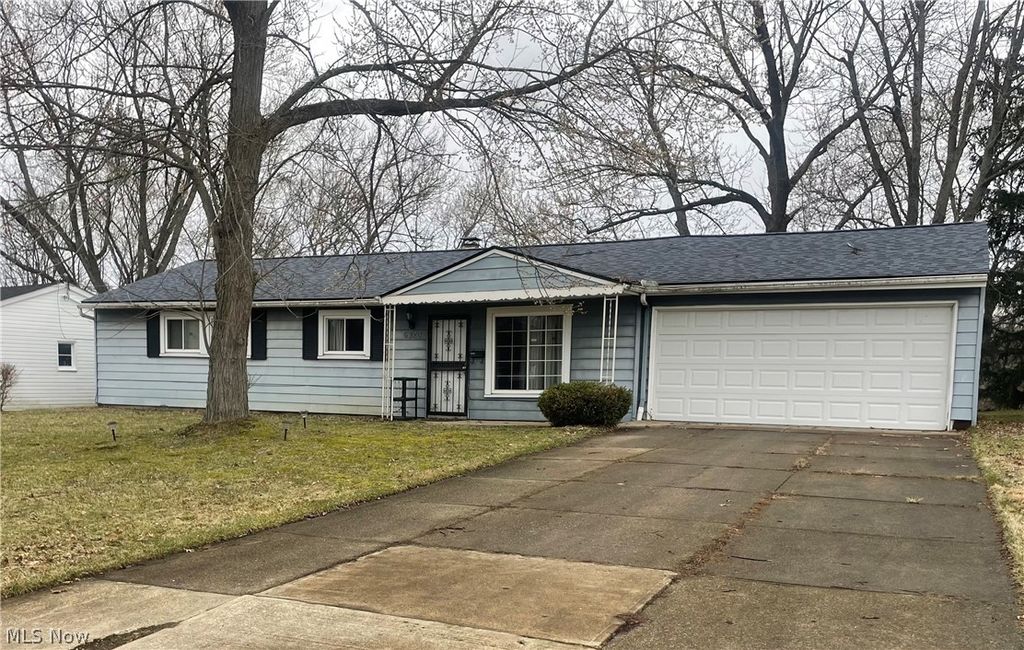 6280 Eldridge Boulevard, Bedford Heights, OH 44146