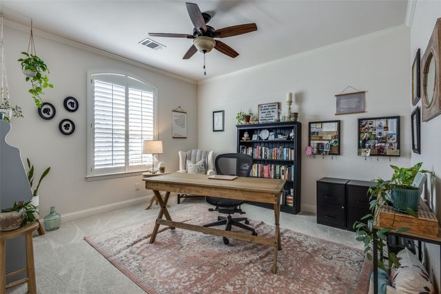 523 S Dallas Street, Van Alstyne, TX 75495