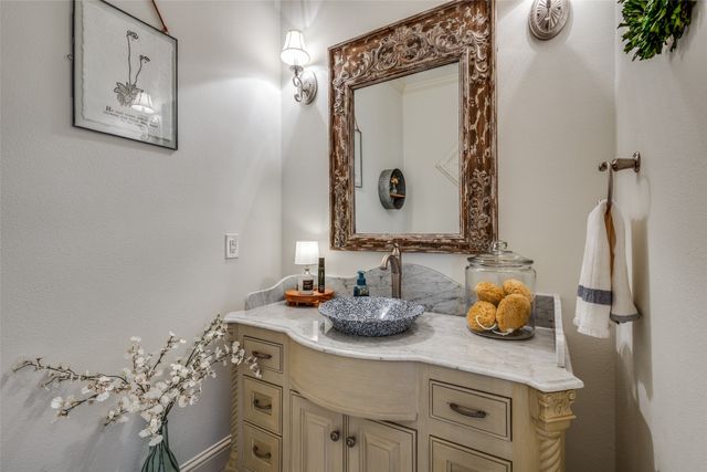 523 S Dallas Street, Van Alstyne, TX 75495