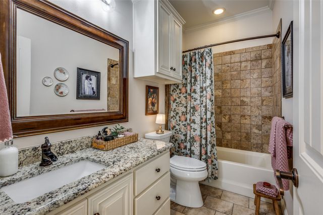 523 S Dallas Street, Van Alstyne, TX 75495