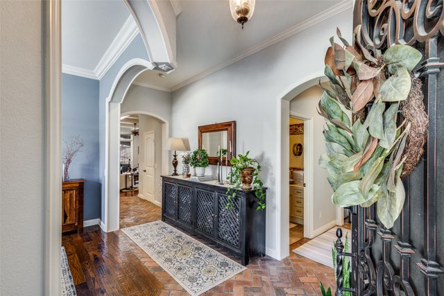 523 S Dallas Street, Van Alstyne, TX 75495