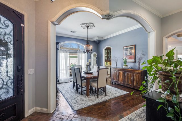 523 S Dallas Street, Van Alstyne, TX 75495