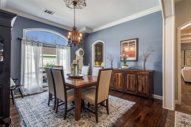 523 S Dallas Street, Van Alstyne, TX 75495