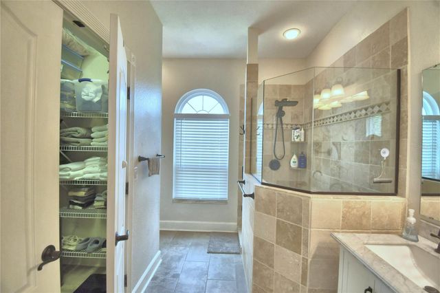 112 WATERVIEW CIRCLE, Auburndale, FL 33823