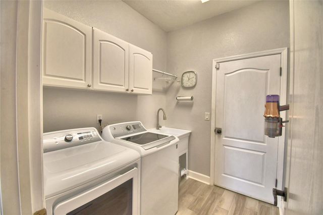 112 WATERVIEW CIRCLE, Auburndale, FL 33823