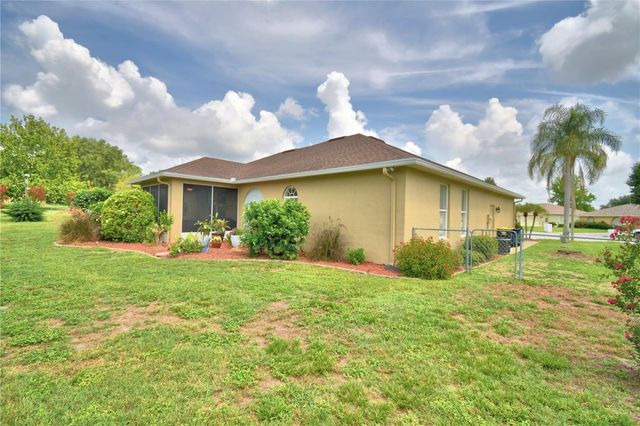 112 WATERVIEW CIRCLE, Auburndale, FL 33823