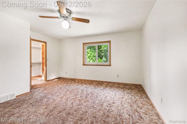 11471 31 Mile Road, Washington Township, MI 48095