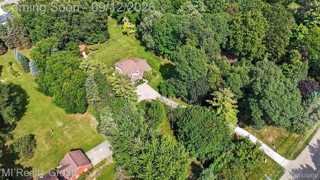11471 31 Mile Road, Washington Township, MI 48095