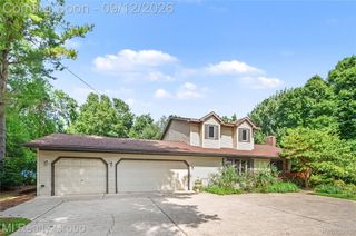 11471 31 Mile Road, Washington Township, MI 48095