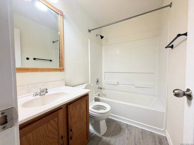 7630 Presidio Creek, Boerne, TX 78015