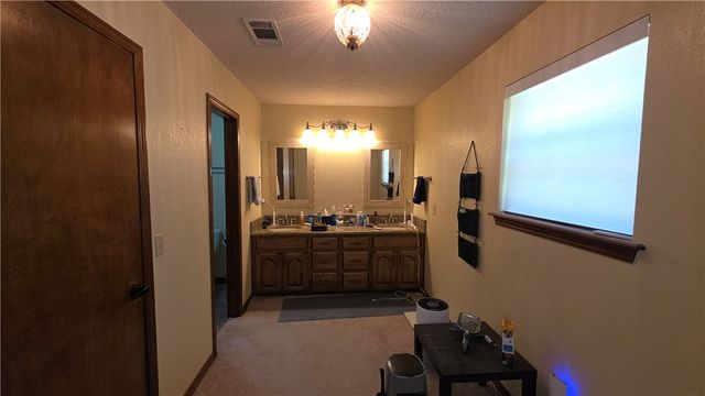 607 Old Post Road, Russellville, AR 72802