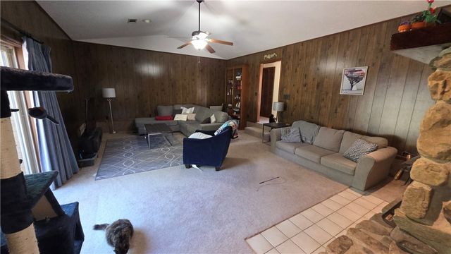 607 Old Post Road, Russellville, AR 72802