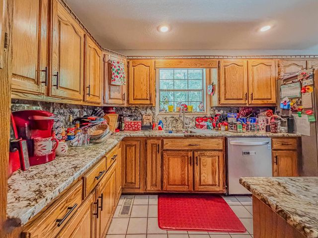 2100 Greene 514 Road, Paragould, AR 72450