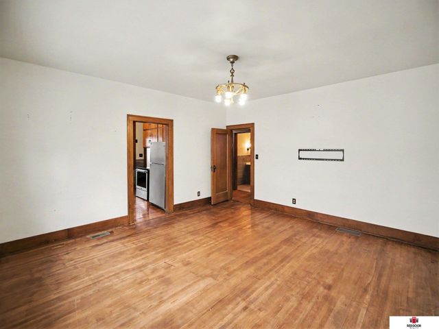 1981 Ryons Street, Lincoln, NE 68502