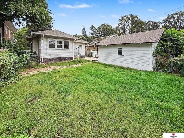 1981 Ryons Street, Lincoln, NE 68502