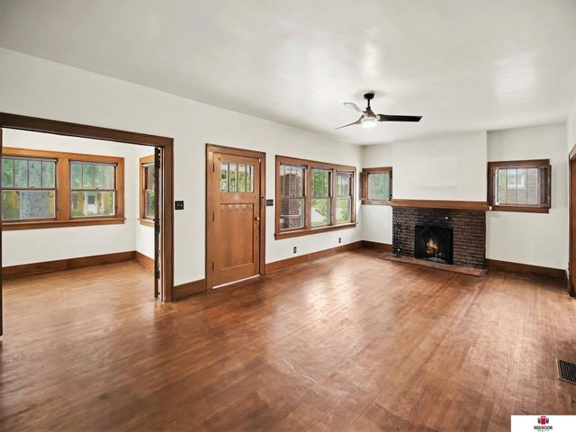 1981 Ryons Street, Lincoln, NE 68502