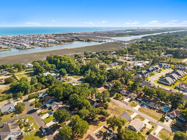 1607 Eyota Drive SW, Ocean Isle Beach, NC 28469